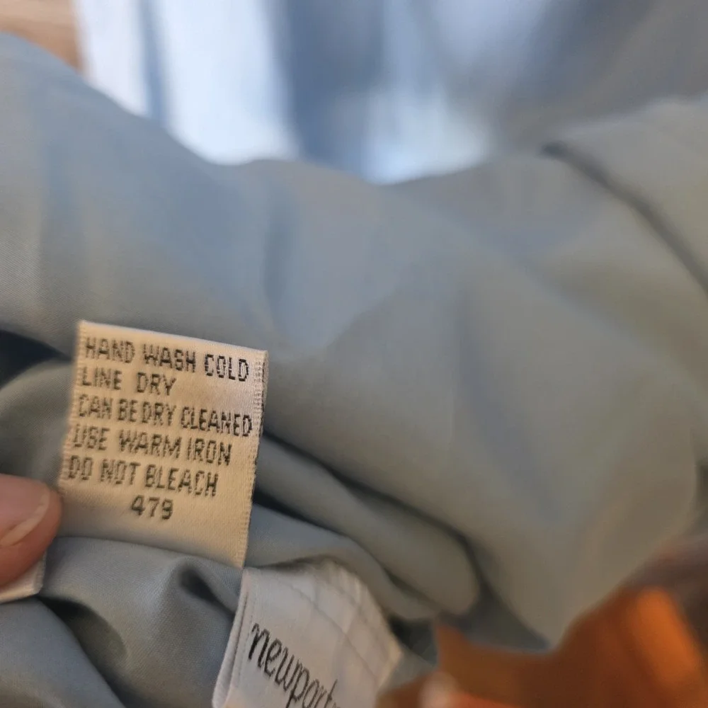 Newport News Easy Style Nightgown Womens Size 16 Light Blue 100% Silk Sandwashed